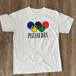 Pleasure’s “Olympics tee”Size Medium